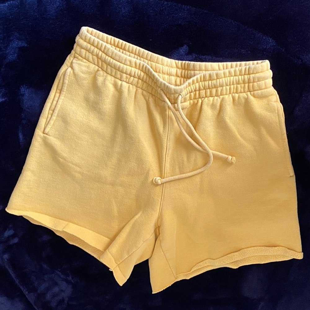 TNA Athletic Fleece Shorts in Yellow